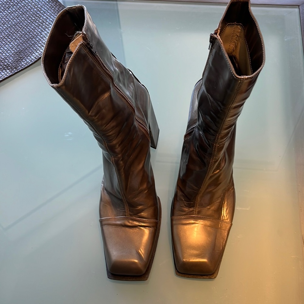 Woman boots size 39 1/2 color Gray